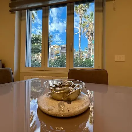 Casa Delle Sirene, In Centro A Due Passi Dal Mare Διαμέρισμα